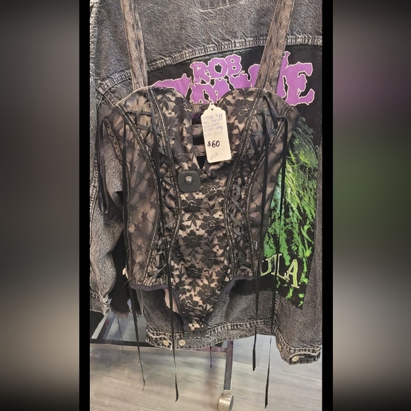 Tripp corsets! Collection post! Only 2 remain! Sev unlisted atm!!! Ask! - Picture 16 of 16